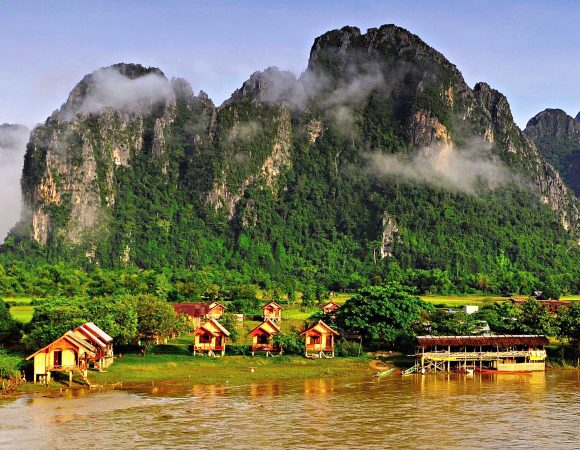 VACANZA IN CROCIERA IN LAOS *FUORI DAI PIÙ BATTUTI*