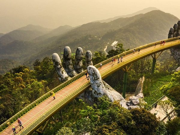 Golden bridge Danang